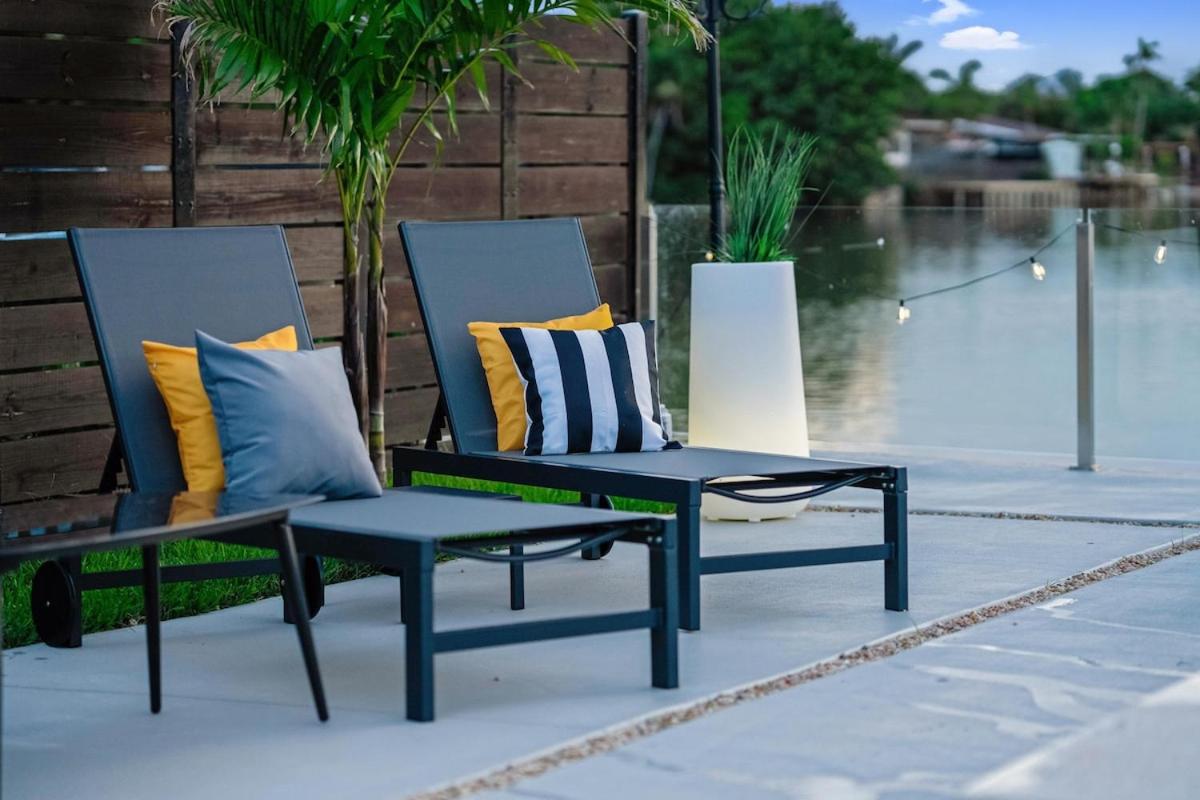 Miami Lakefront Paradise Heated Pool 5 Beds