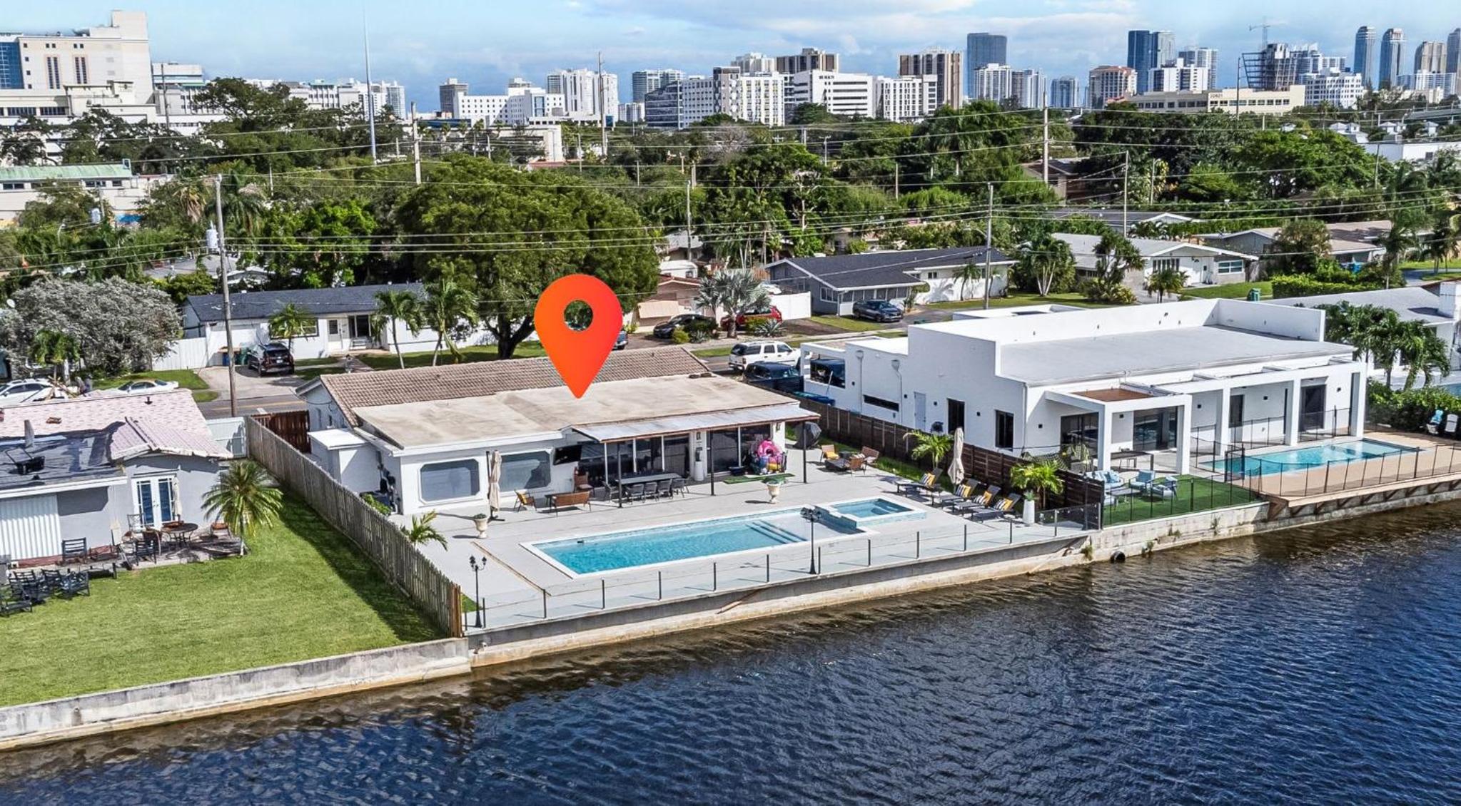 Miami Lakefront Paradise Heated Pool 5 Beds
