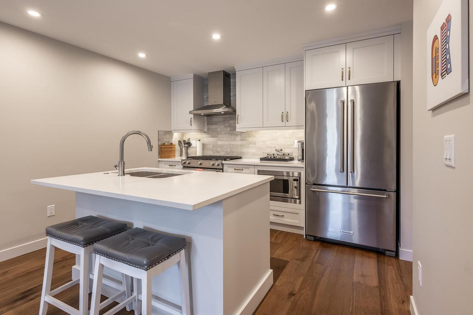 New 1Bd Luxe King Suite with Superb Mtn View