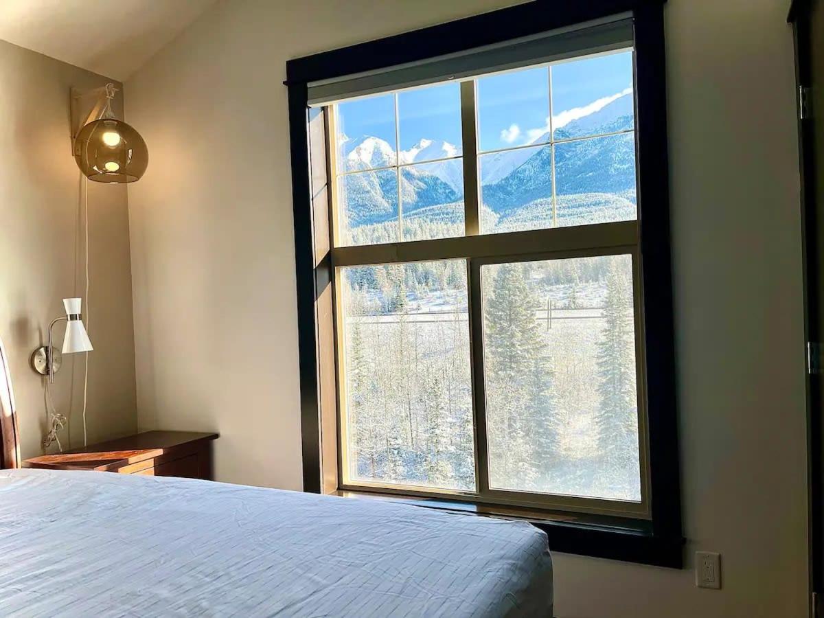 Stunning Silver Creek 1Br Mtn view penthouse