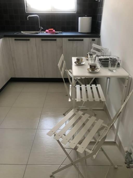 Penthouse archeol musiem, 3BDR, big balcony, wifi 200 mbps fiber