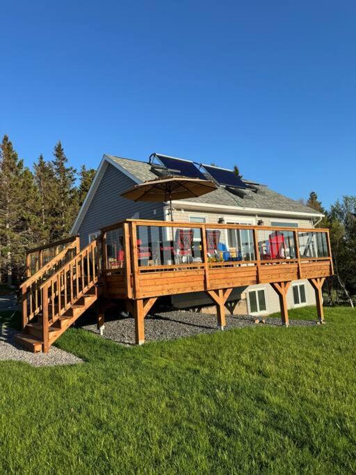 Sinclair Island House on Cliff