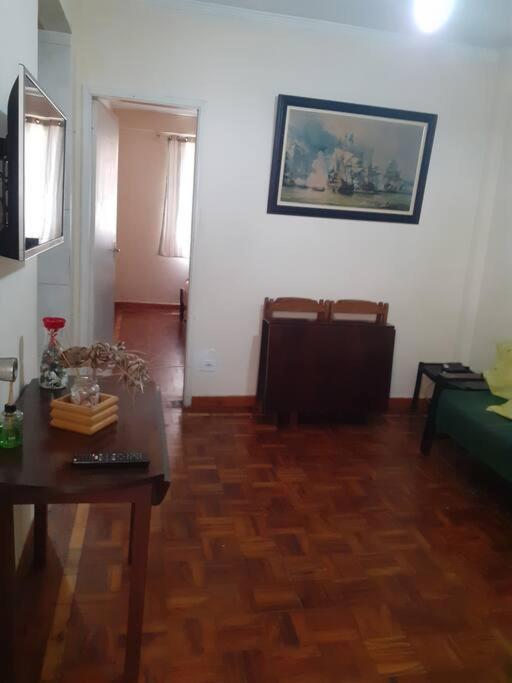 Apartamento à 100 metros da praia!