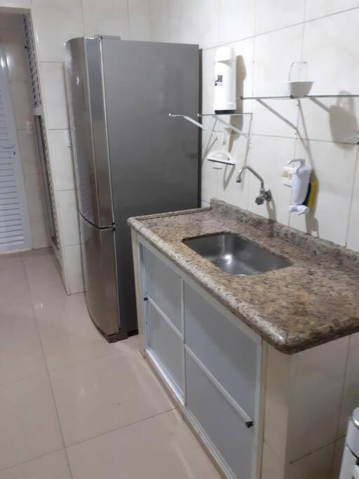 Apartamento à 100 metros da praia!