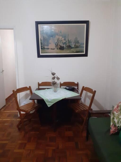 Apartamento à 100 metros da praia!
