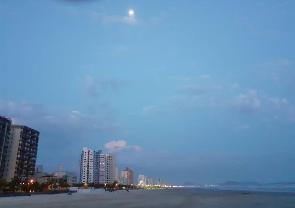 Apartamento à 100 metros da praia!