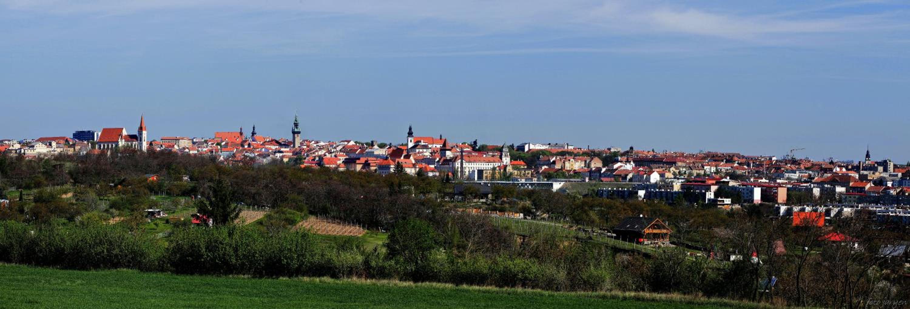 VÁŠ SKLEP - vinný sklep a penzion