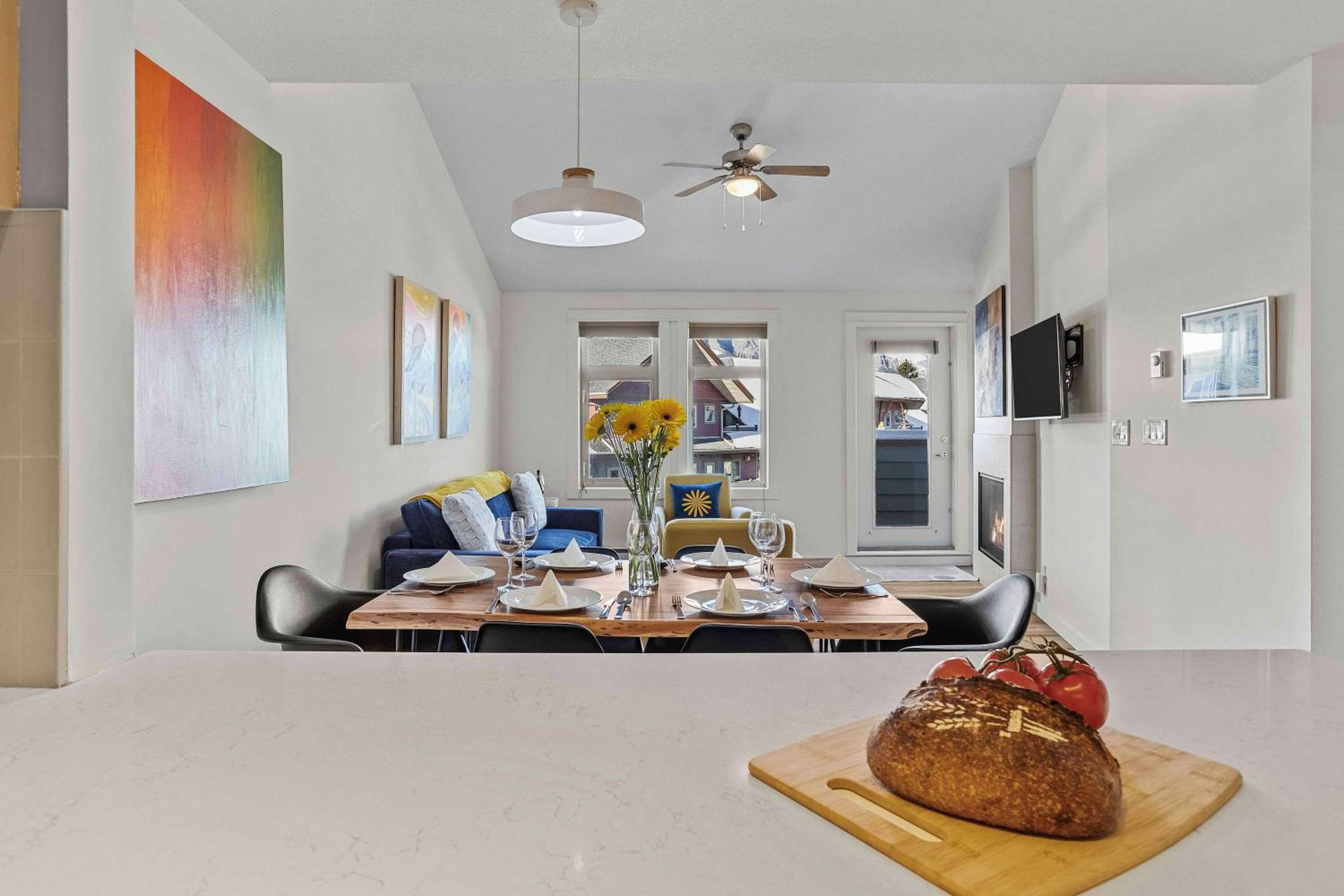 Freshly Remodeled - 2 King Beds- Breathtaking Views
