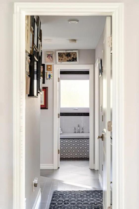 The Shabby Chic Home nestled on the Grimsby Escarpment