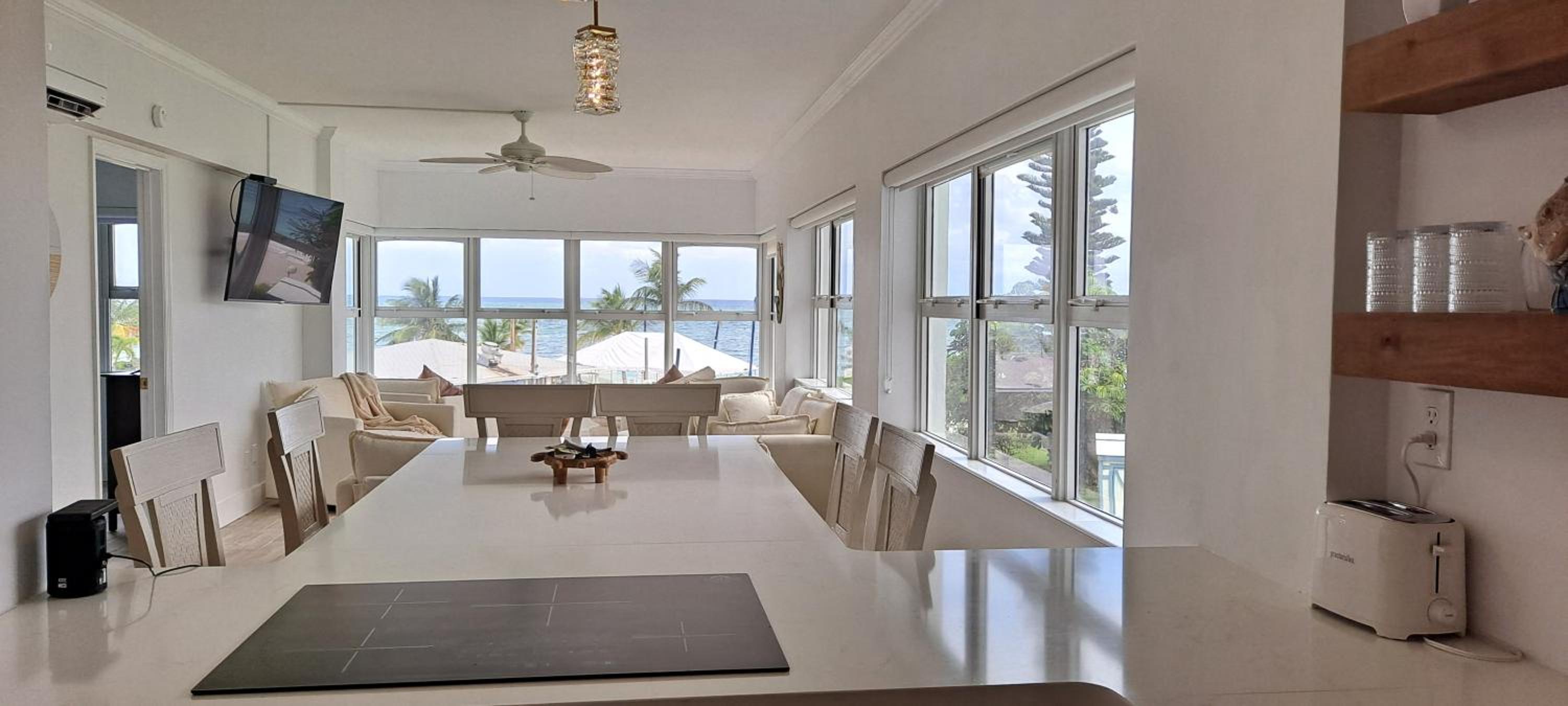 Newly Remodeled Luxury Beachfront 2-Bedroom Condo