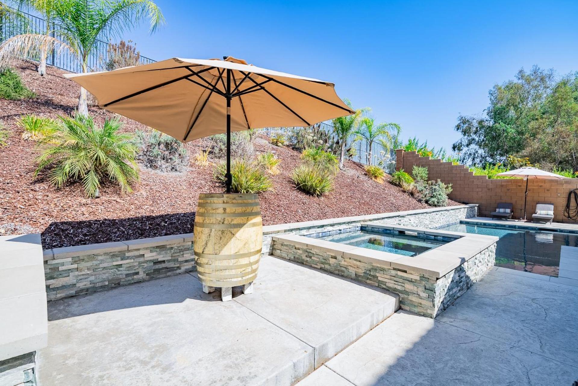 Allura Champagne New in Wine Country Pool Game Room