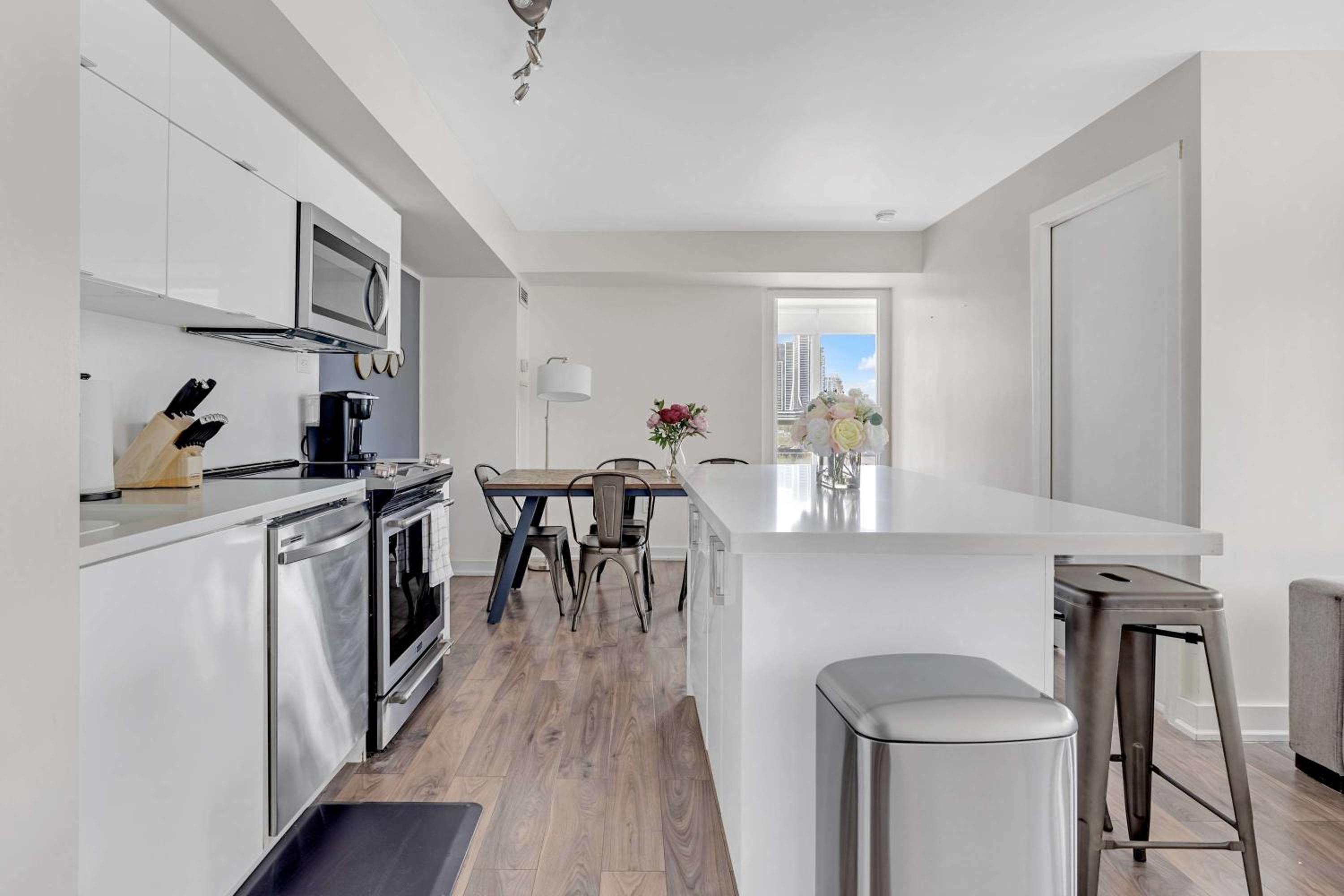 Downtown Oasis Top Location & Free Parking