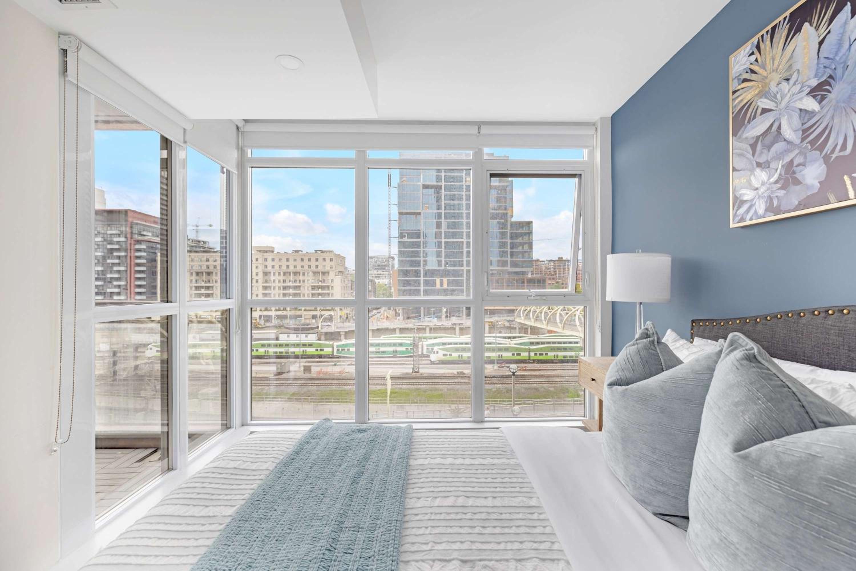 Downtown Oasis Top Location & Free Parking