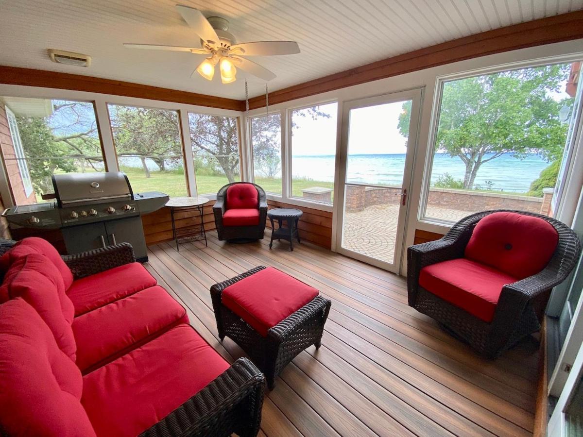 Private Beach Pool Table HUGE views gas grill