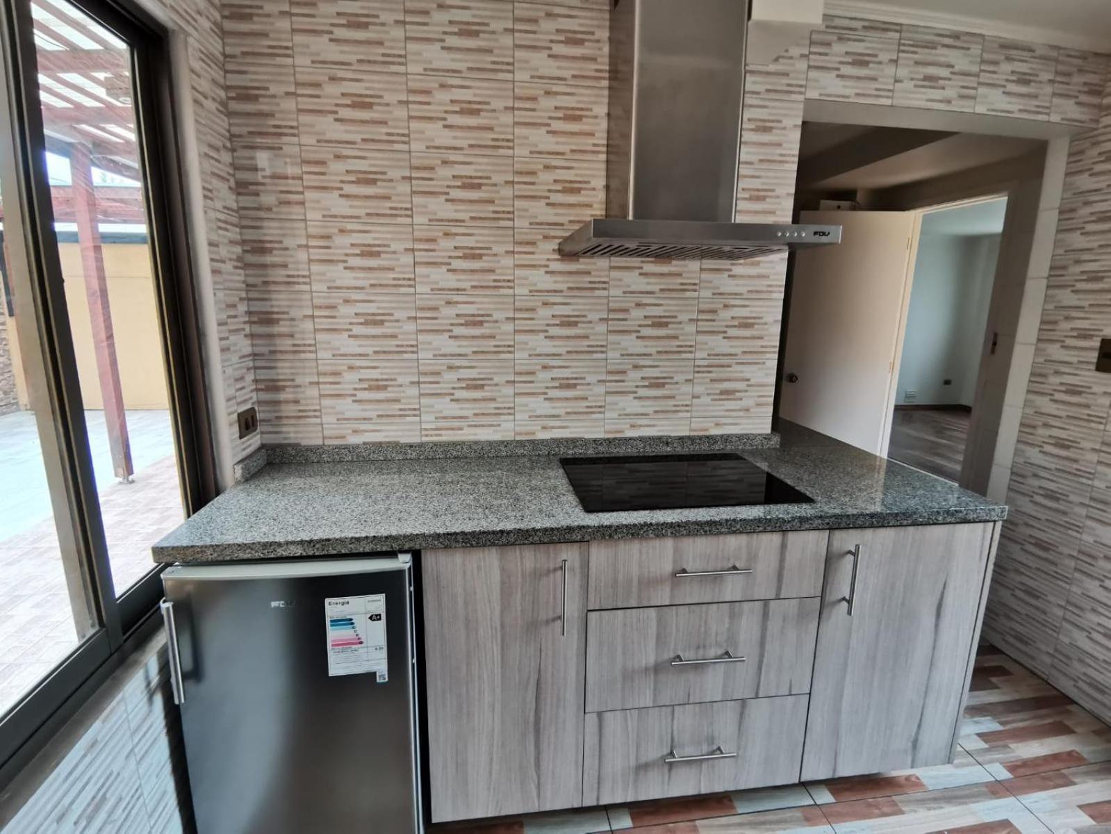 Habitación grande baño en suite privado