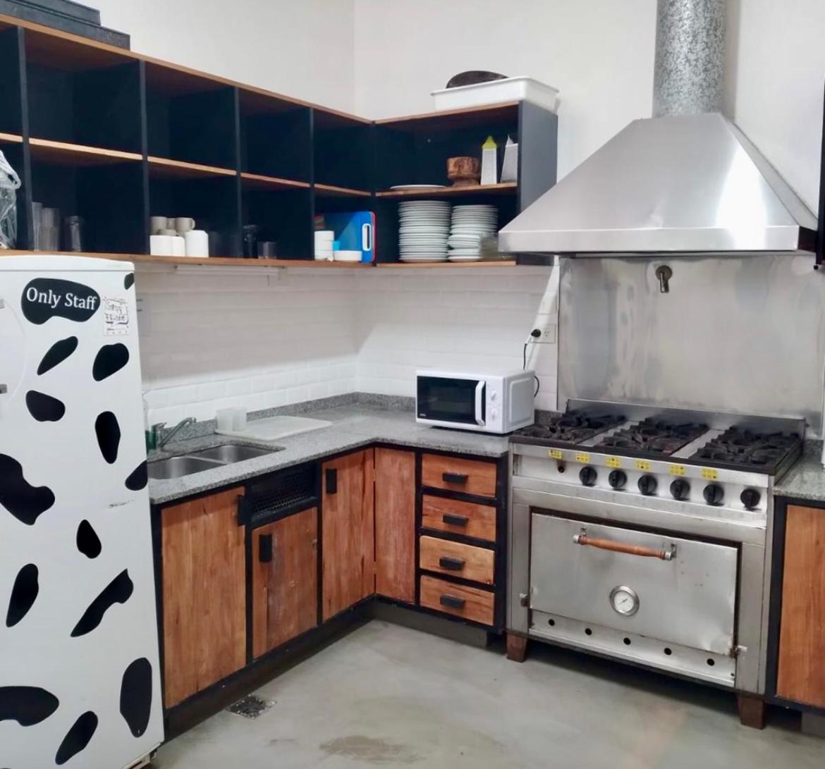 Sabatico Travelers Hostel & Guesthouse