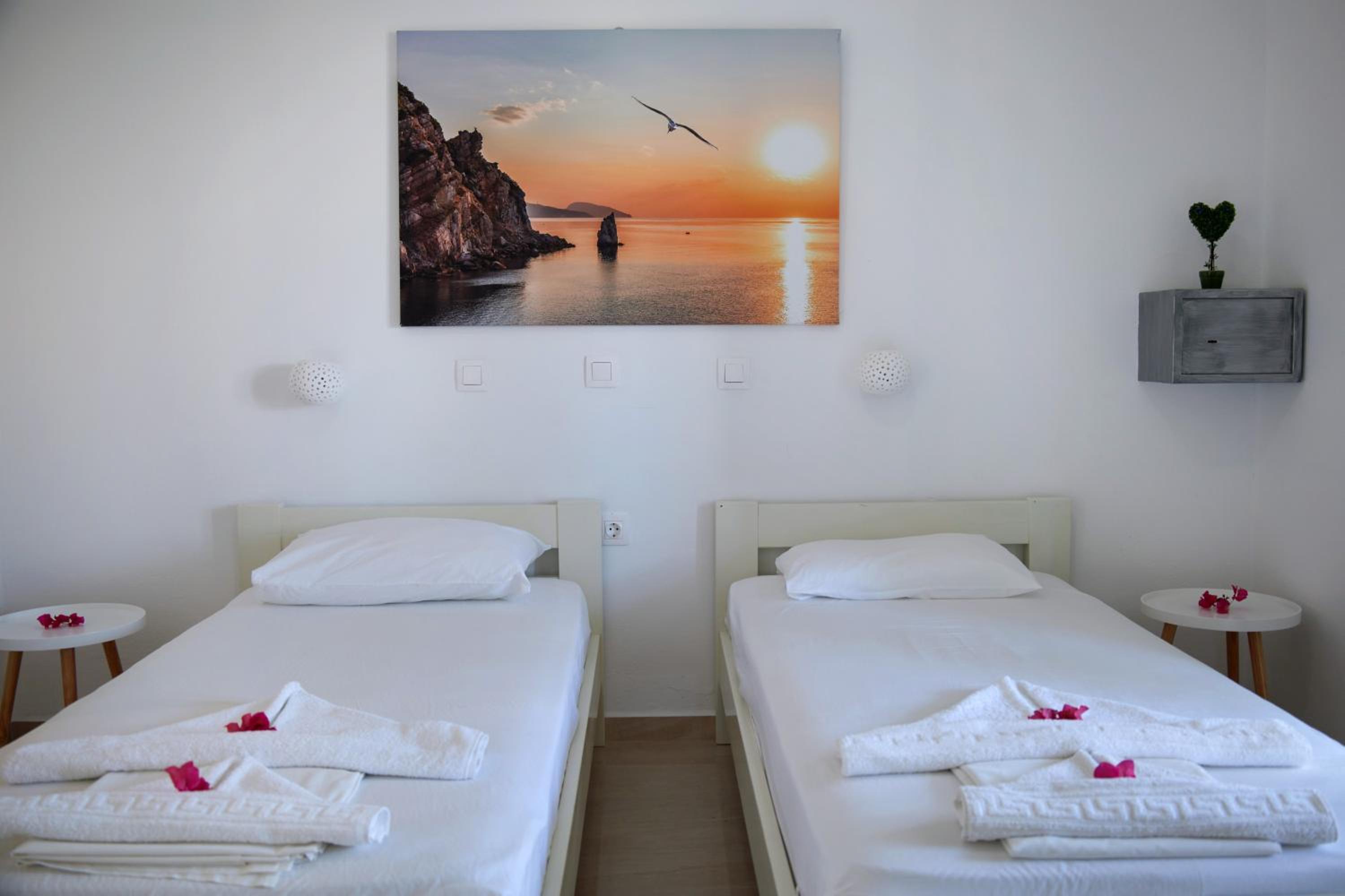 Theologos Place photo 2