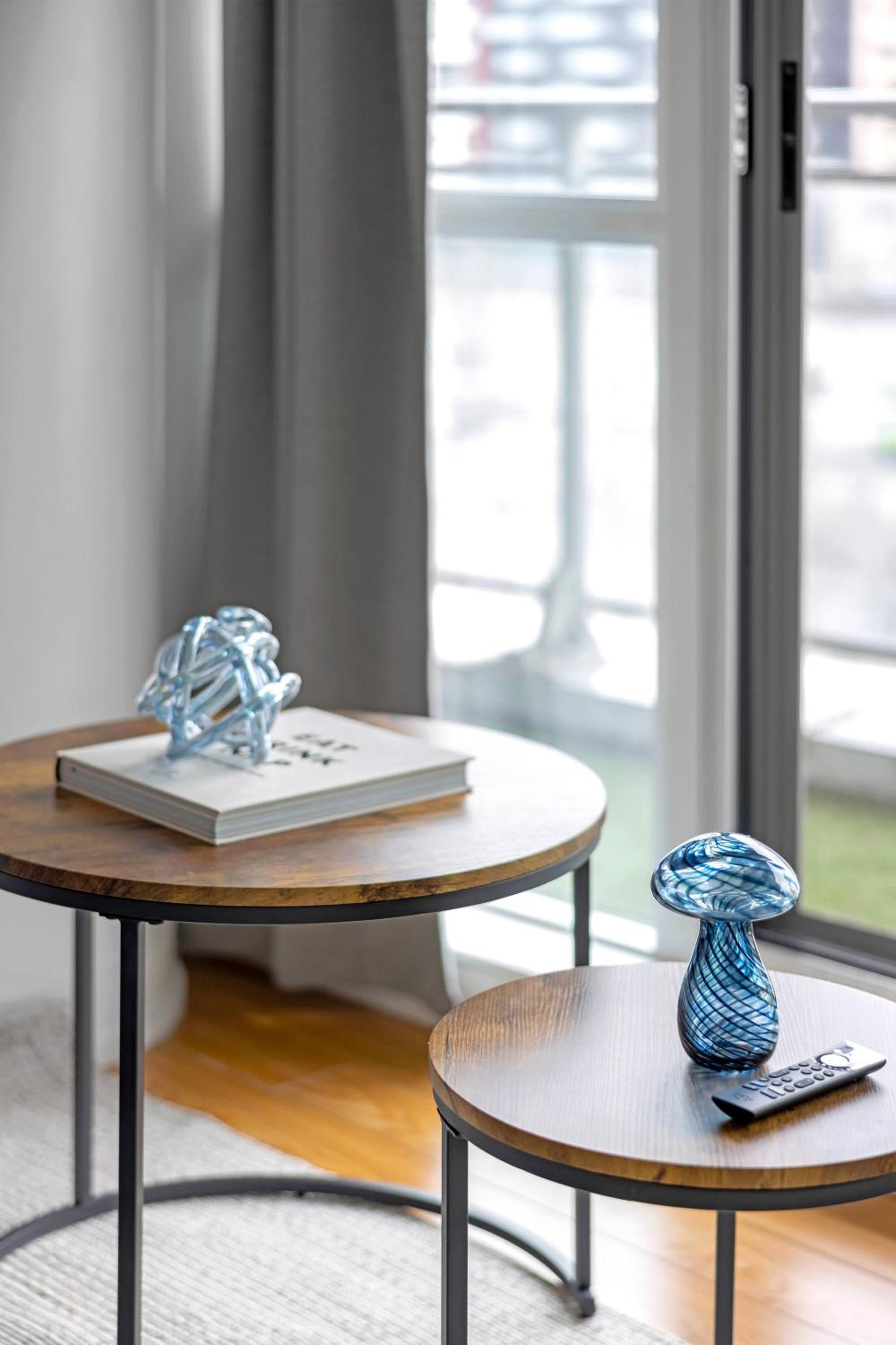 City Gem Near the Rogers Centre & Top Attractions