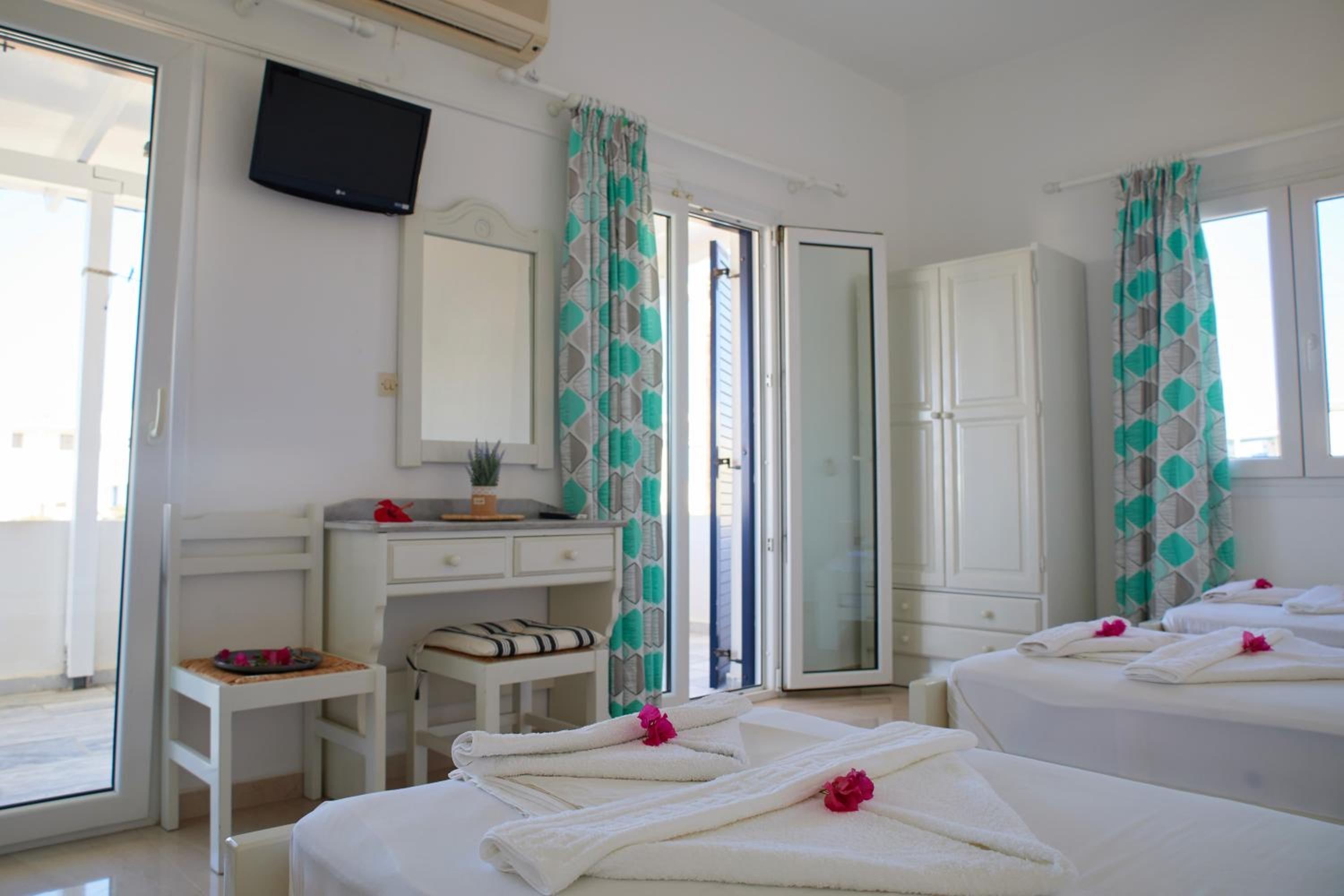 Theologos Place photo 3