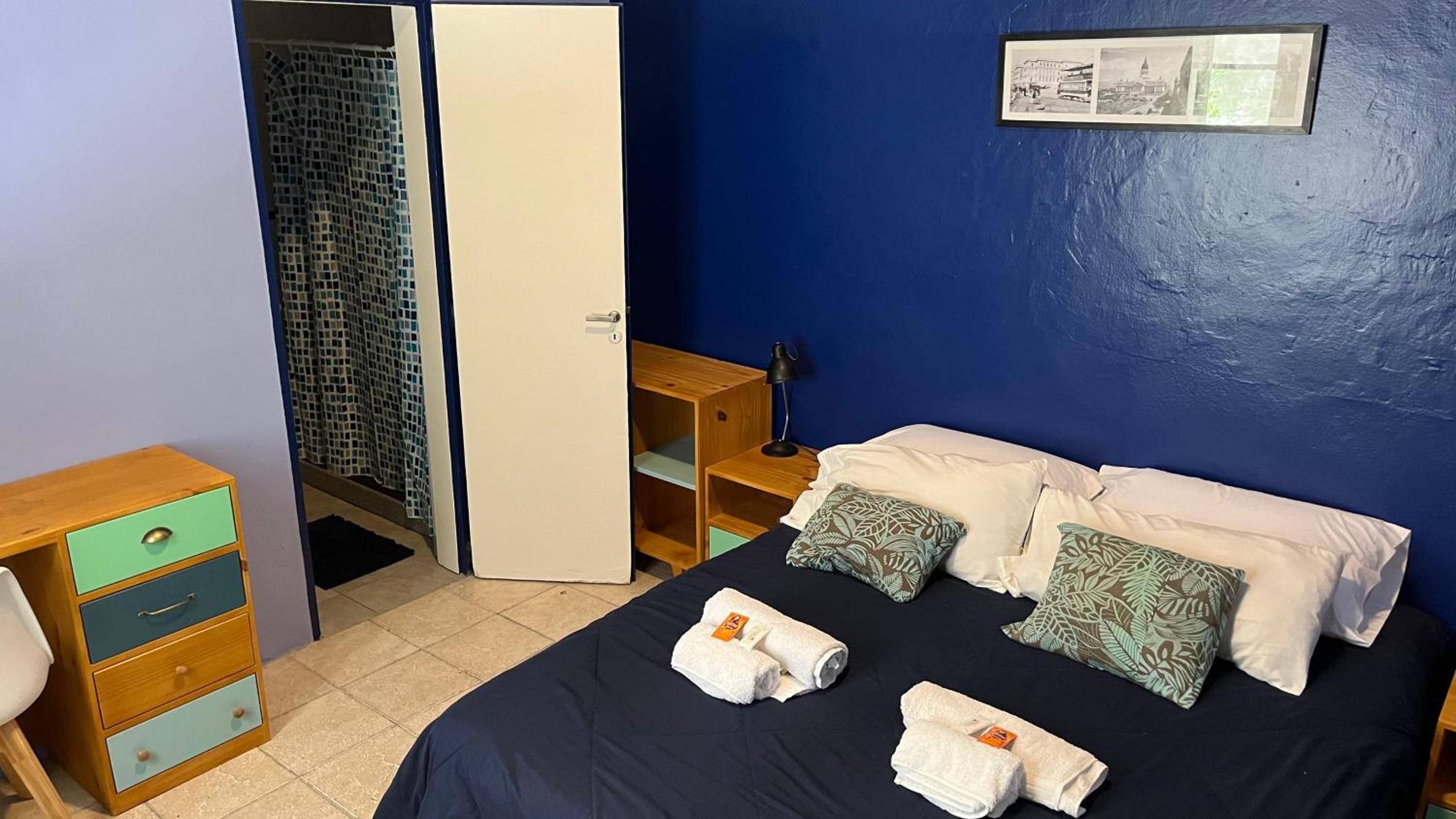 Sabatico Travelers Hostel & Guesthouse
