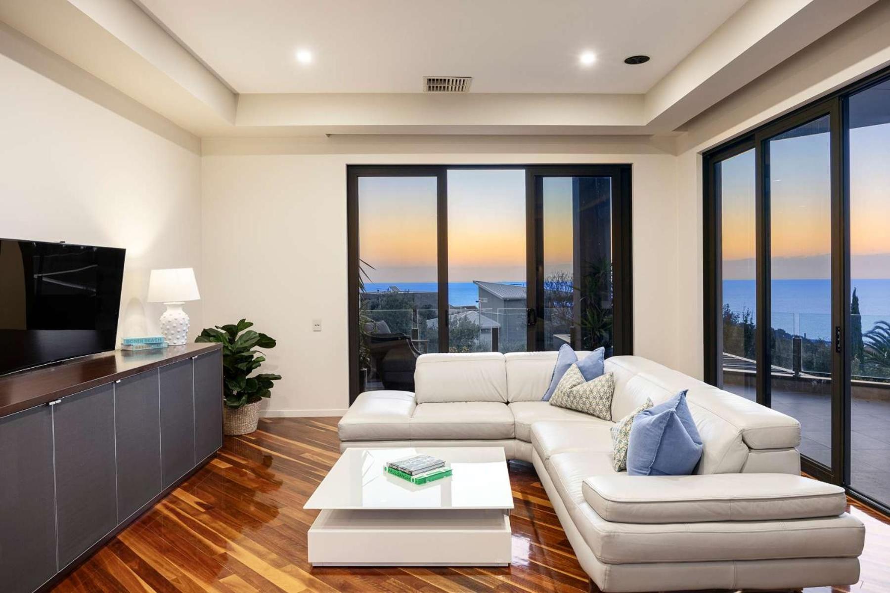 Bella Vista Heated Pool & Spa with Stunning View