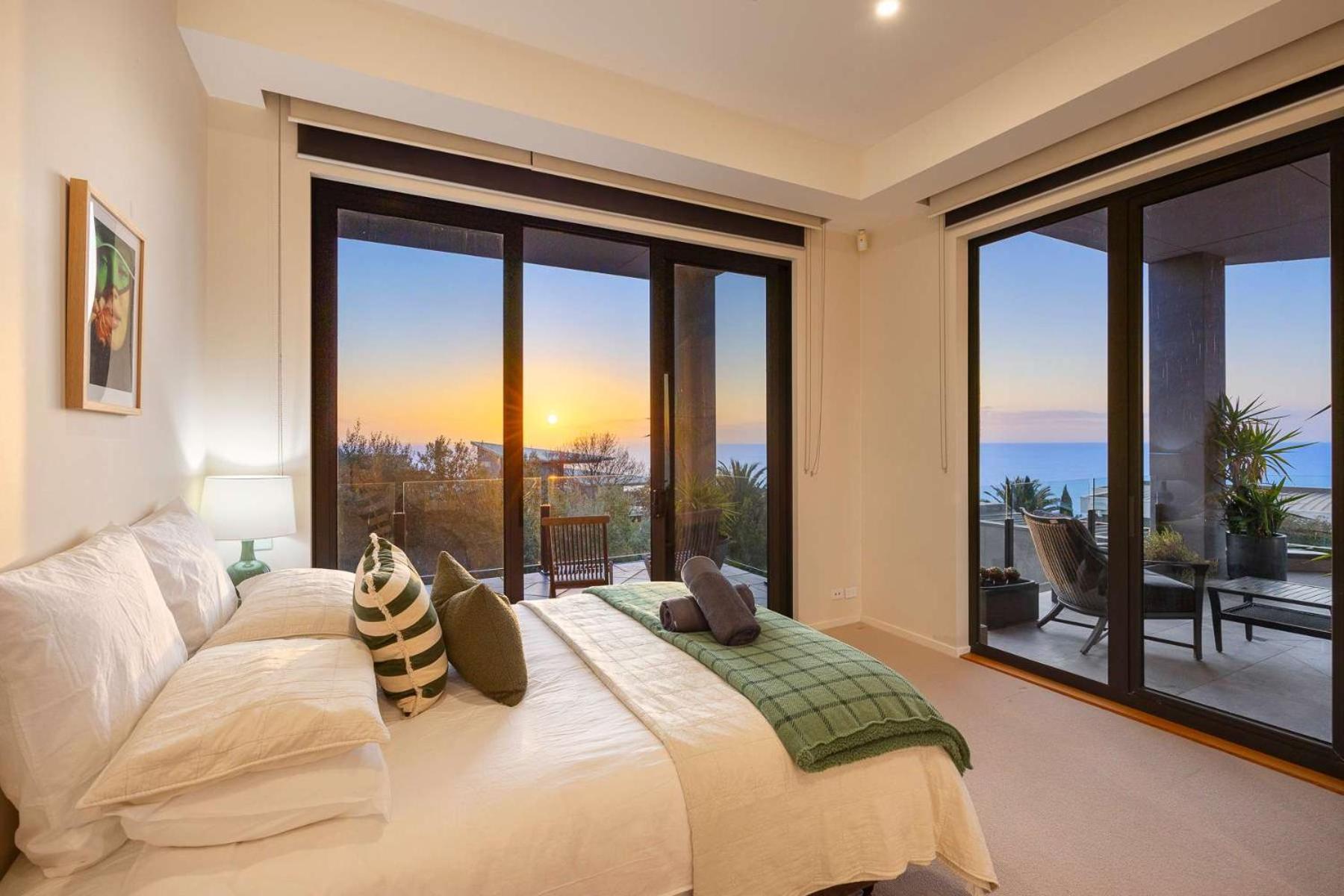 Bella Vista Heated Pool & Spa with Stunning View