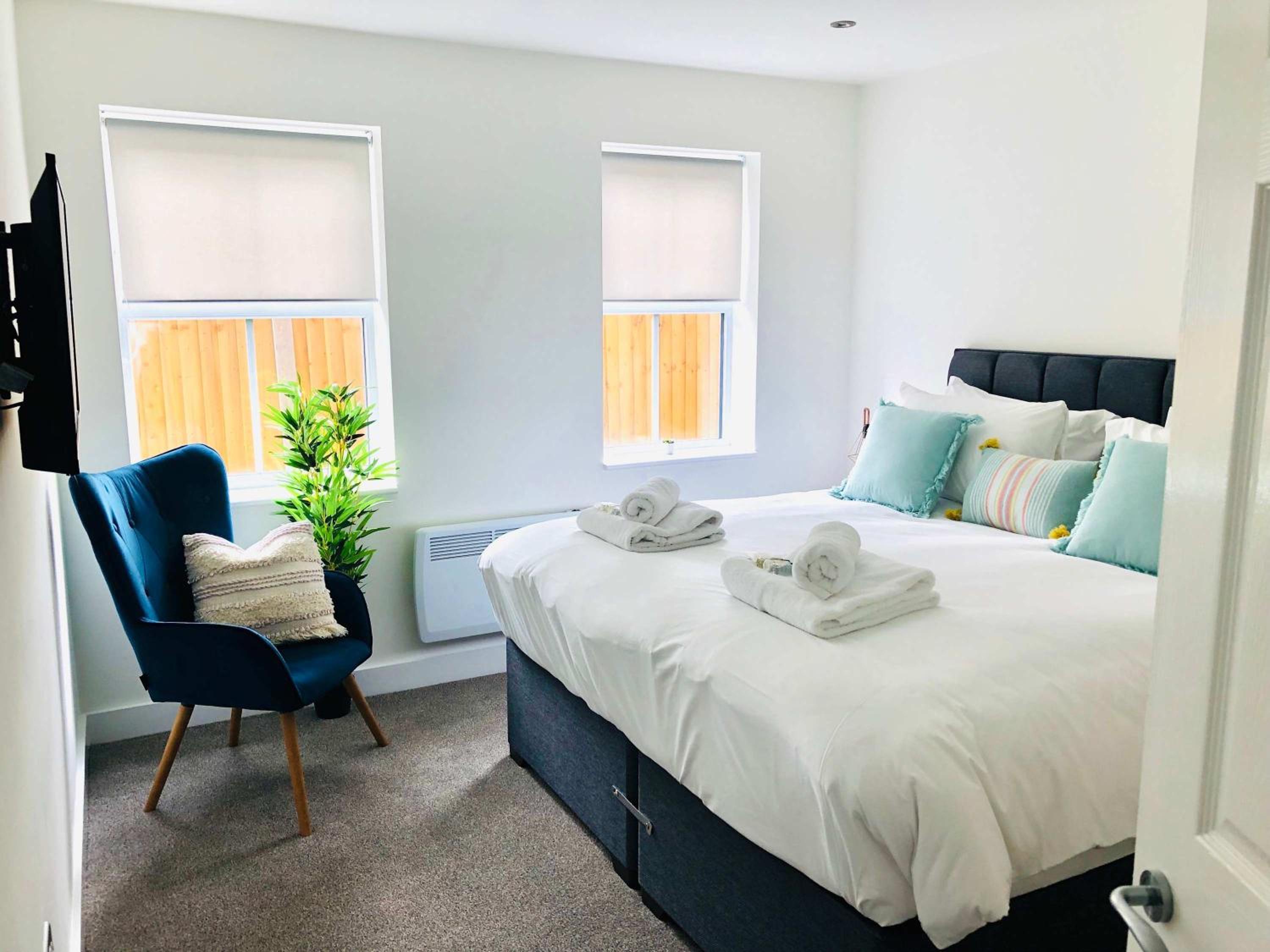 One Super King Bed near Hillsborough view 5
