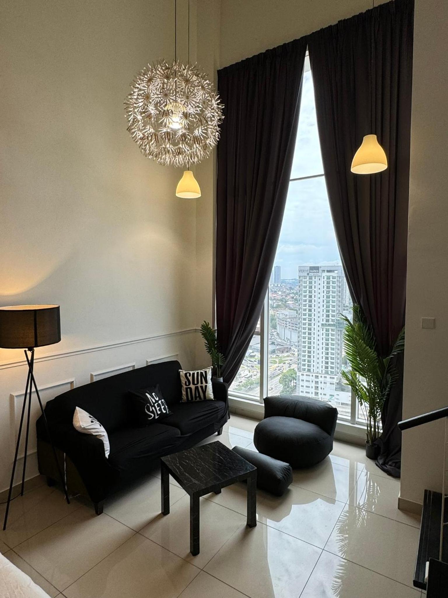 4to6pax Duplex family Suite Nr Midvalley Bangsar jln Klang Lama