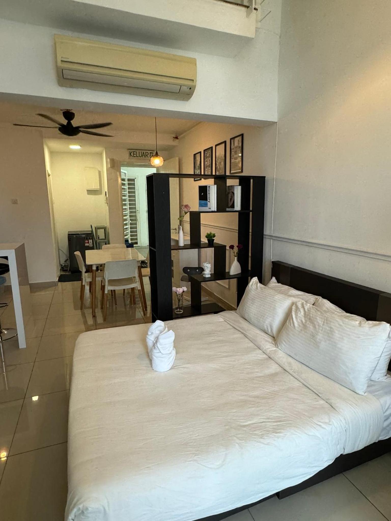 4to6pax Duplex family Suite Nr Midvalley Bangsar jln Klang Lama