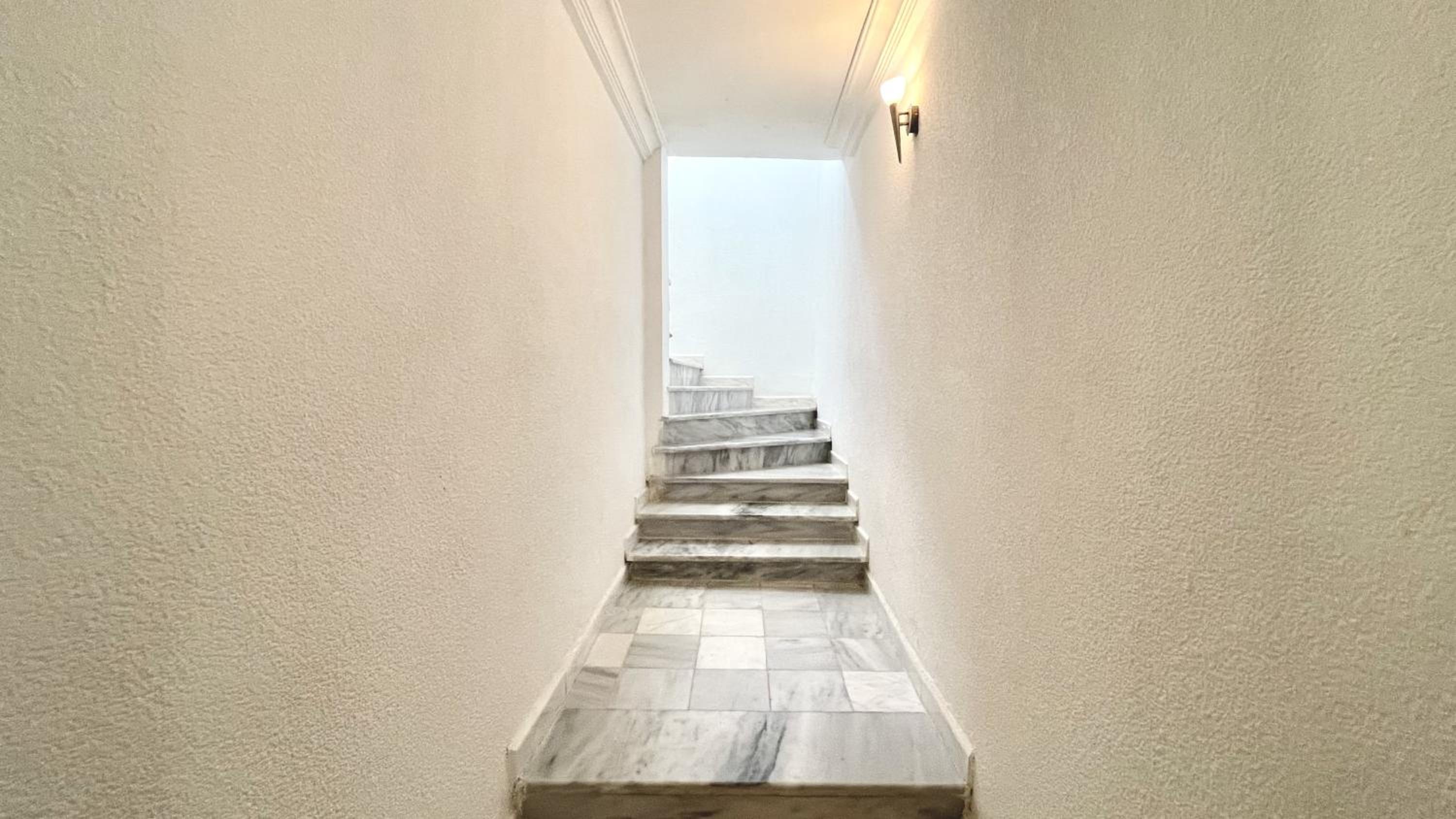 Spacious 2-Floor Apt in Lavandolive Residence