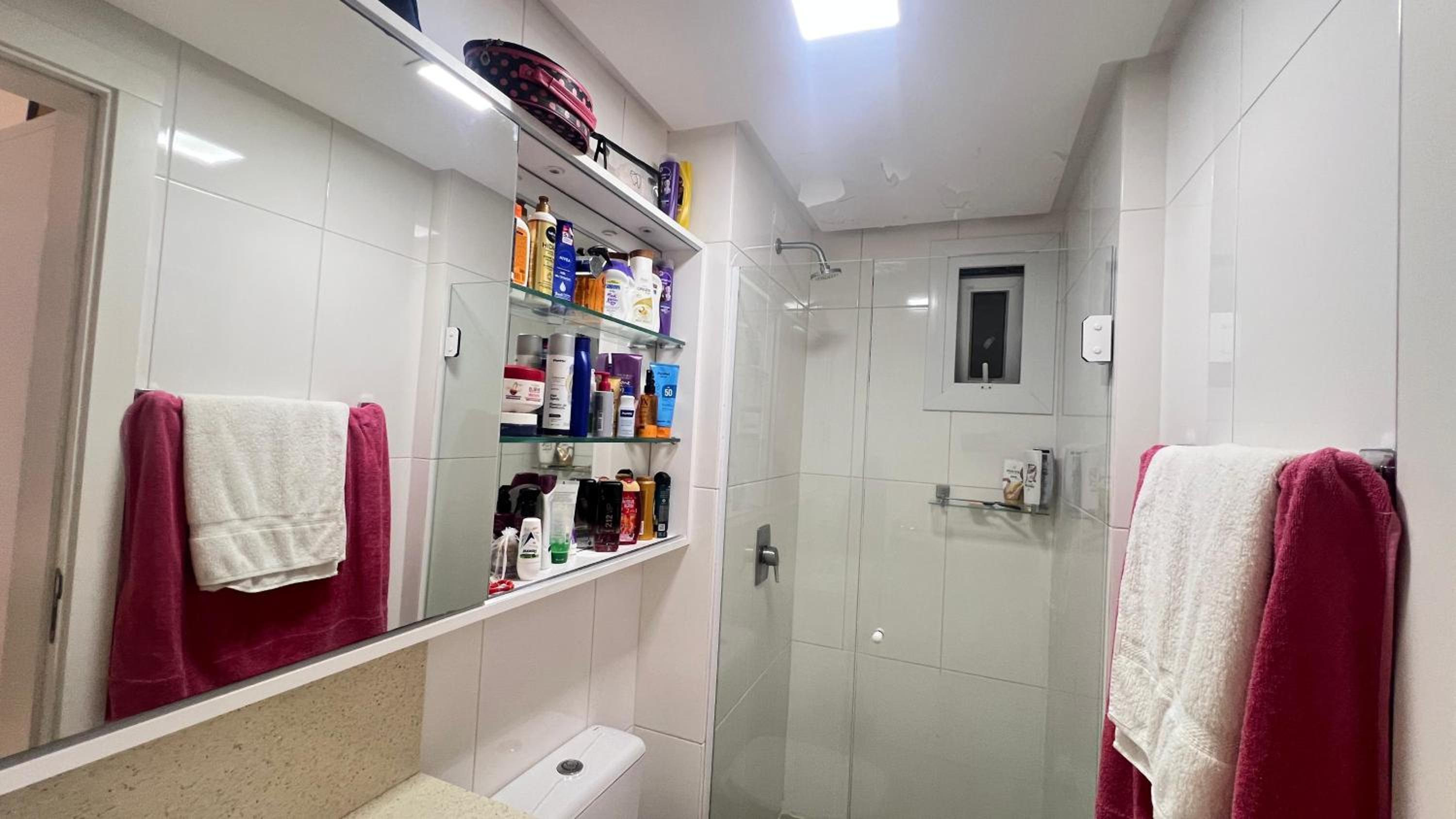 Apartamento Terrazzo com 2 Suítes a 450m do Mar - Região Nobre