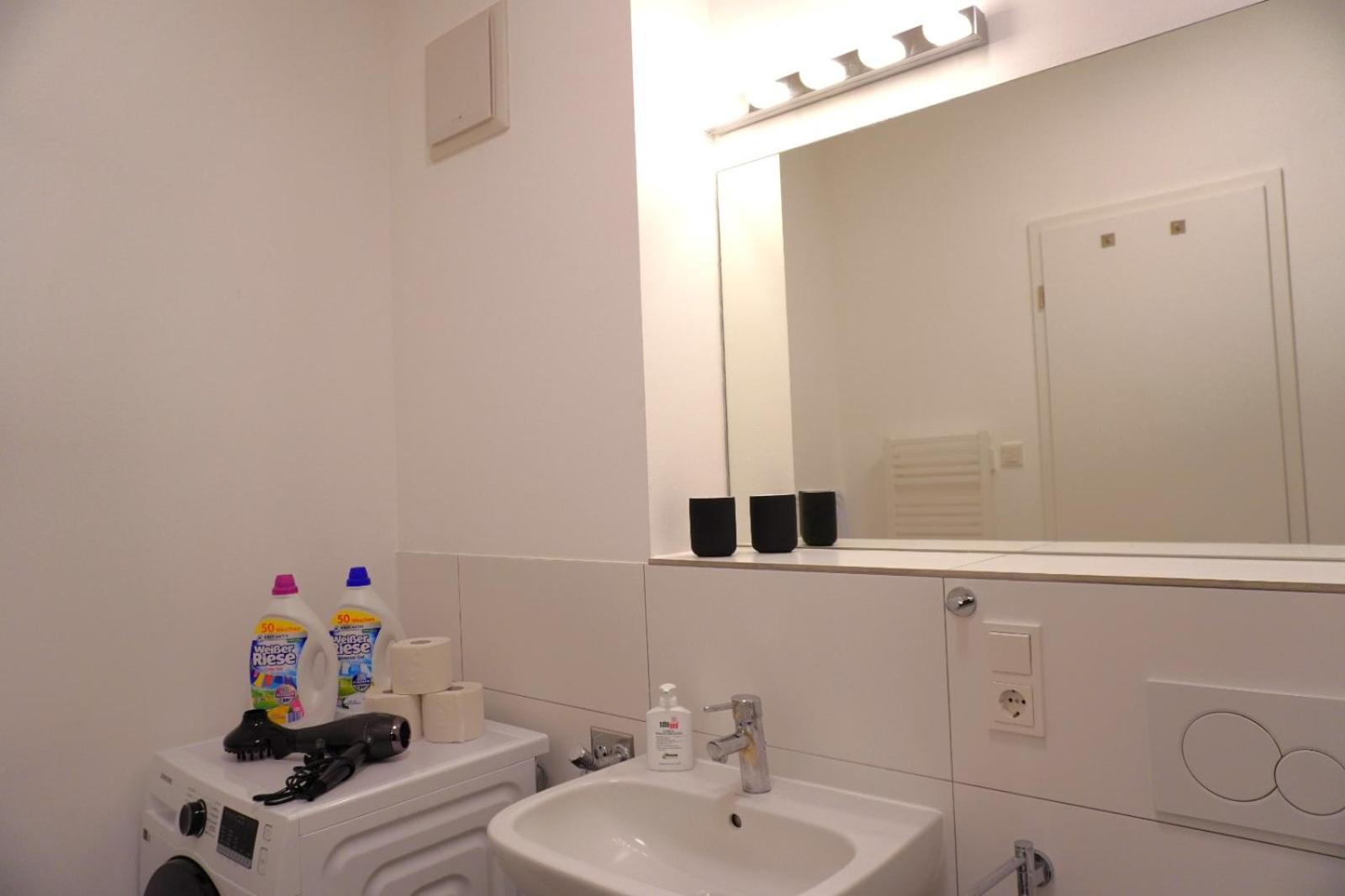 Privates Apartment in Westberlin - Jomi Stays