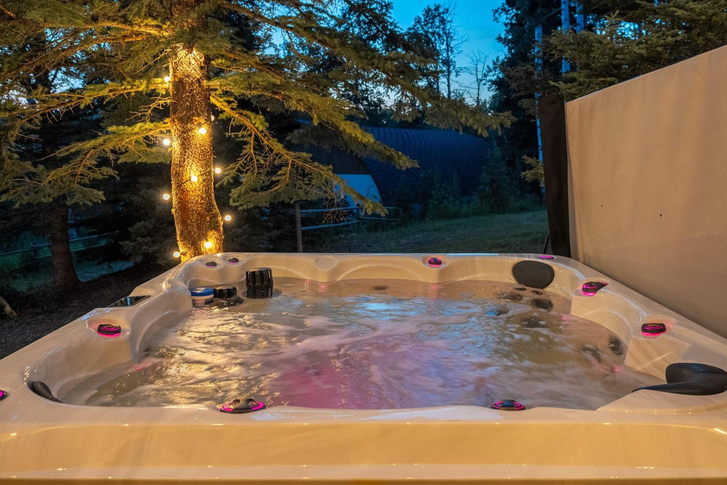 Rolling Hills Retreat - Family Friendly