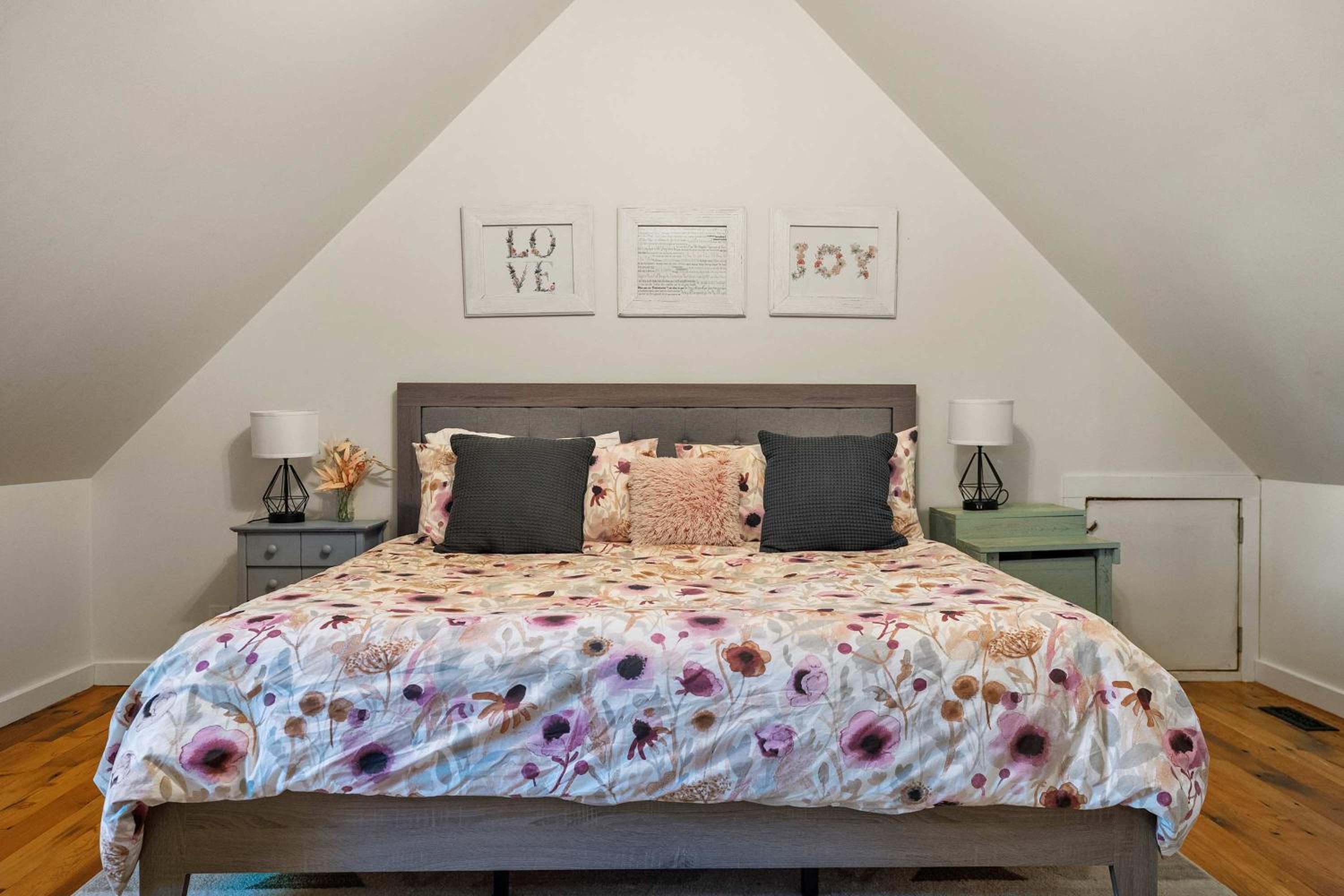 Rolling Hills Retreat - Family Friendly