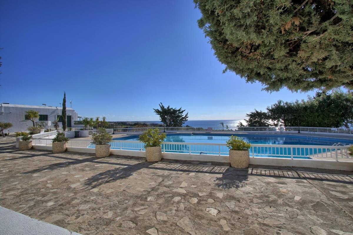 Ikaria Village Magnificent 2 bed with sea views