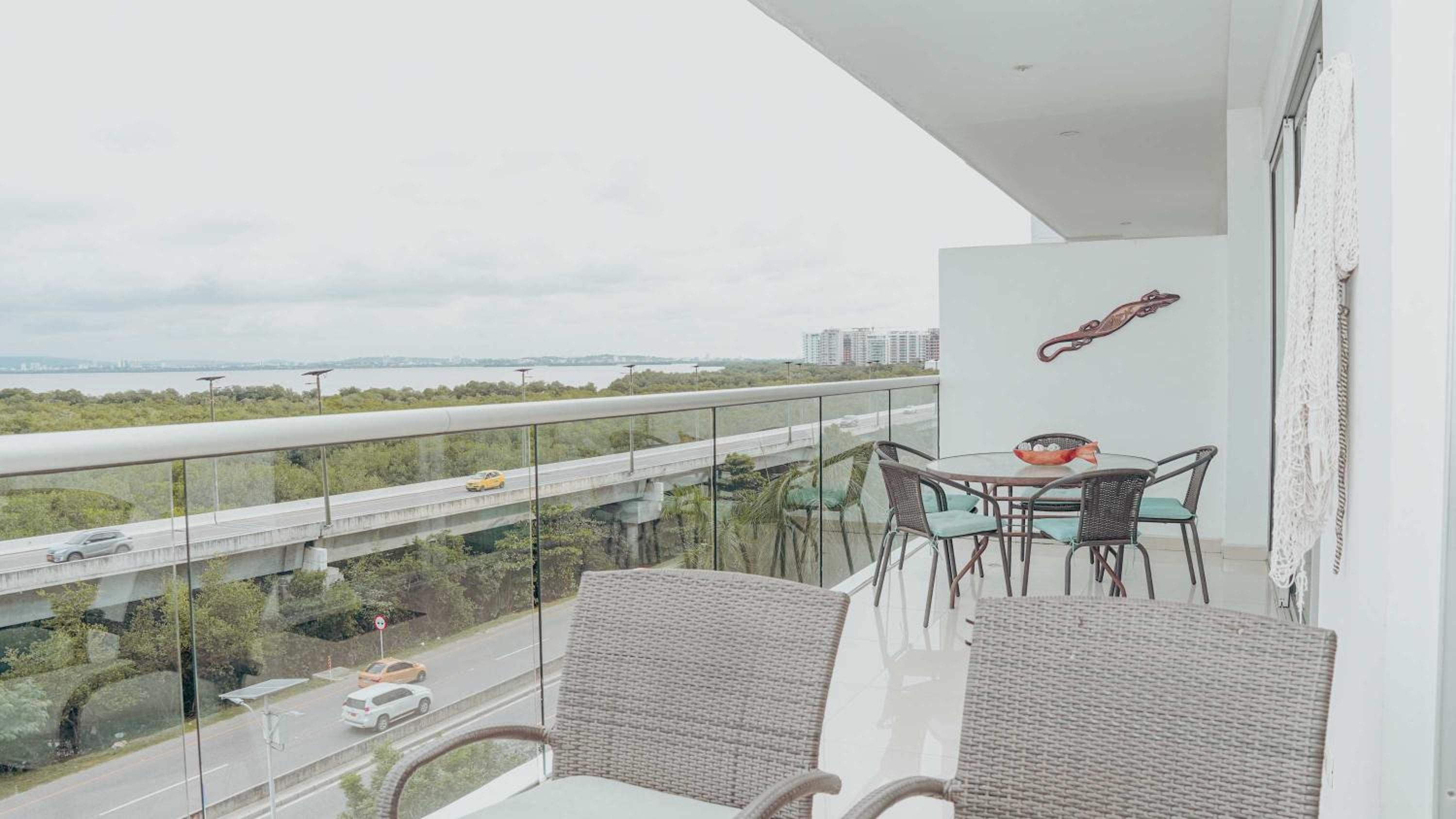 Apartamento Moderno con acceso a la Playa en Morros Cartagena