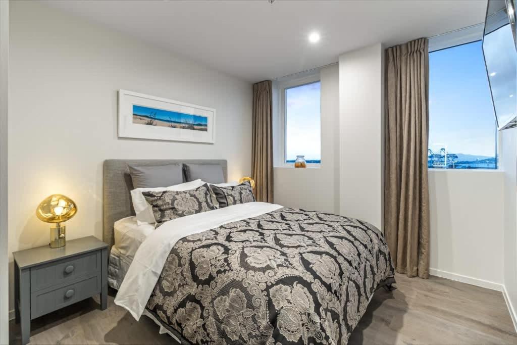 Modern 2BR Penthouse for Families by Zodiak Stays view 2