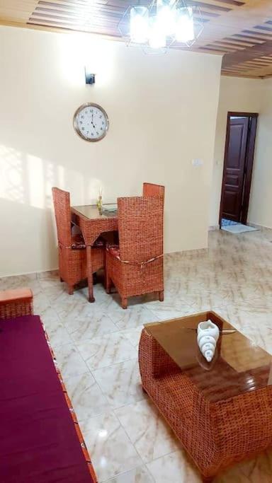JTK Résidence - Appartement Meublé Rotin II BiyemAssi