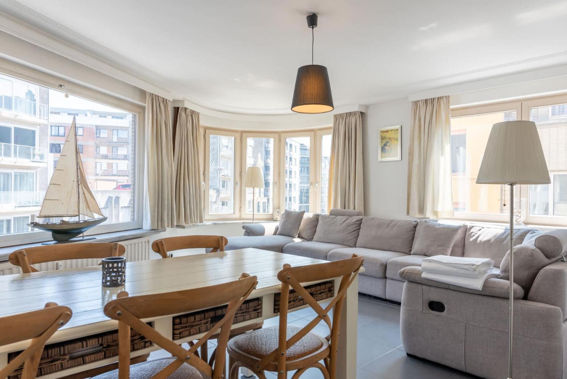Spacious apartment up to 6 people
