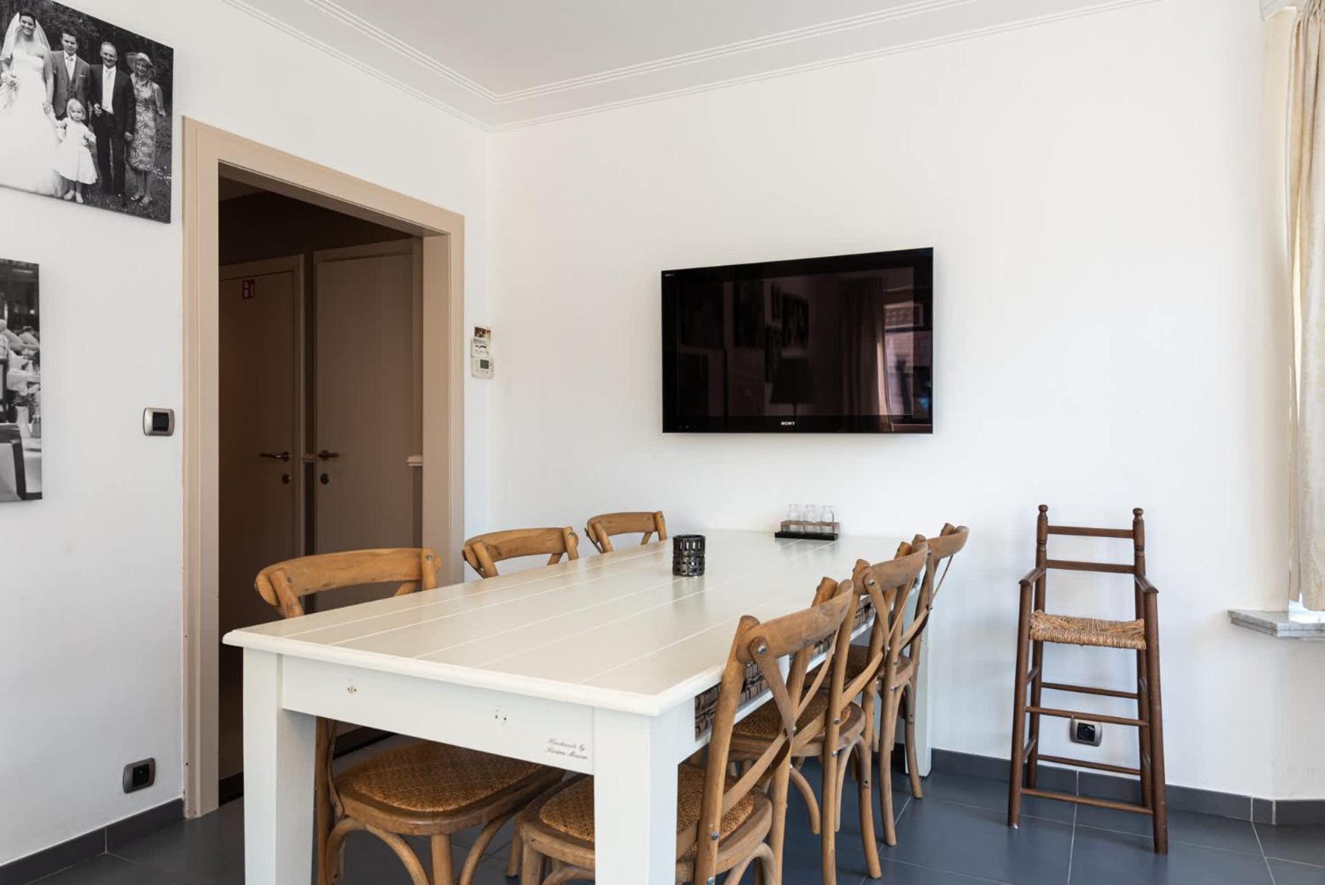 Spacious apartment up to 6 people