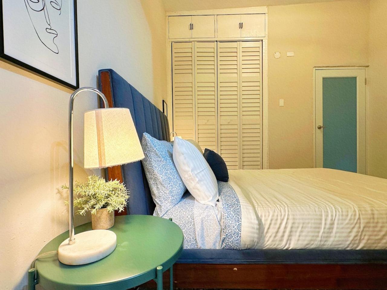 Jetsetter's Retreat Chic Studio Minutes from SJU view 5
