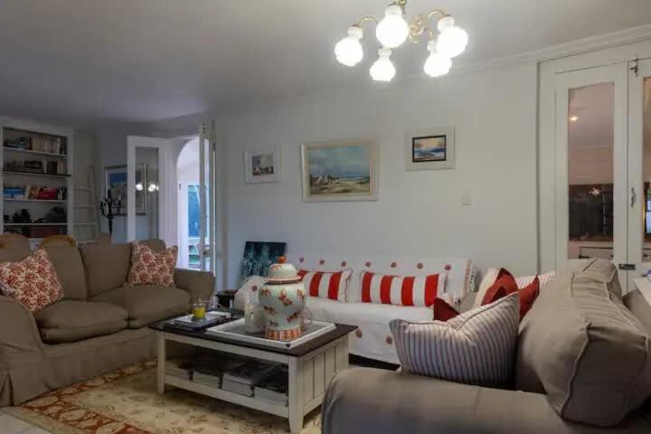 Langebaan 4 Bedroom Holiday Home