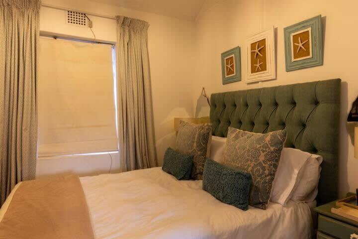 Langebaan 4 Bedroom Holiday Home