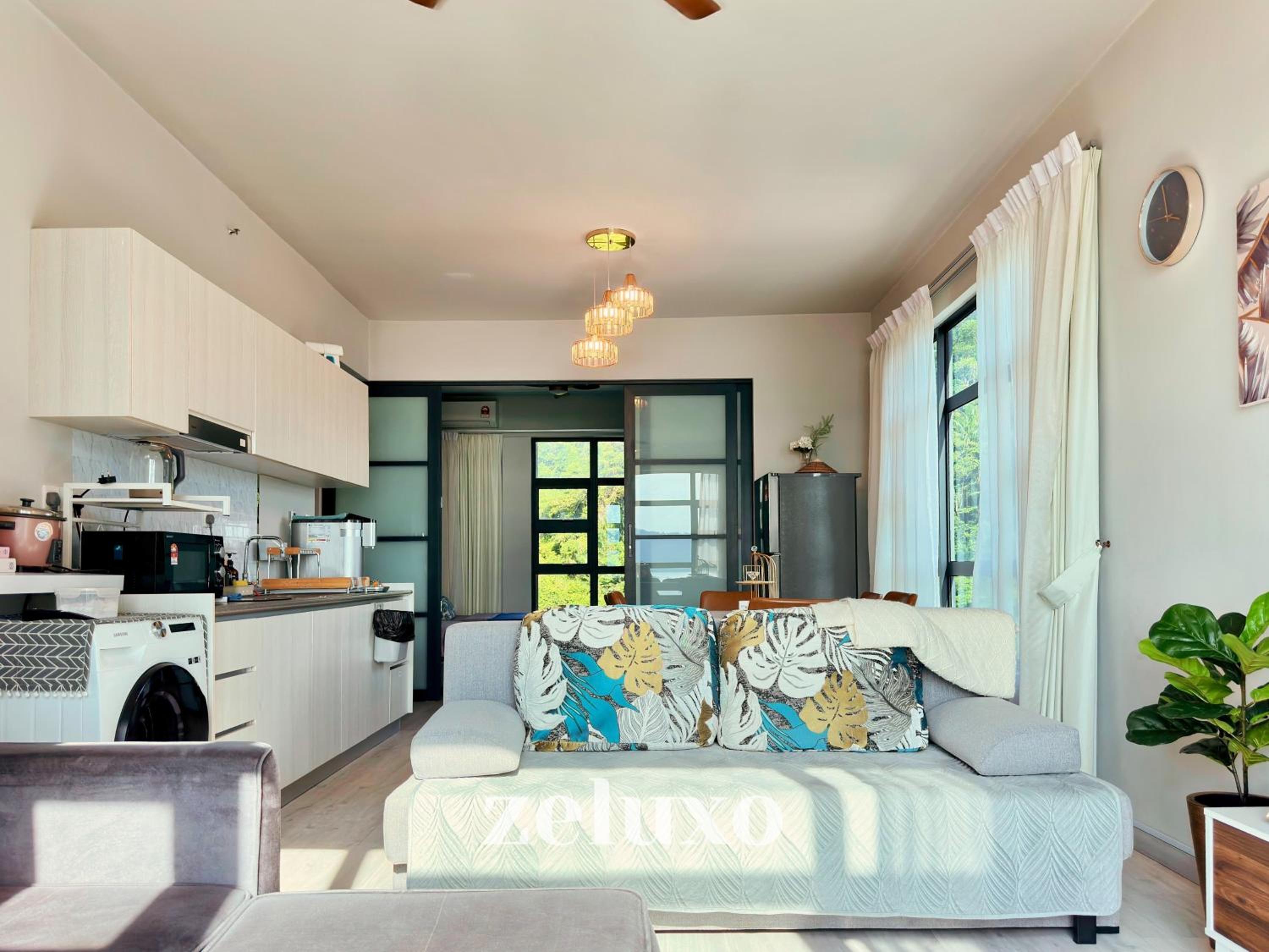 #1 Jesselton Quay City Pads Seaview by Zeluxo photo 5