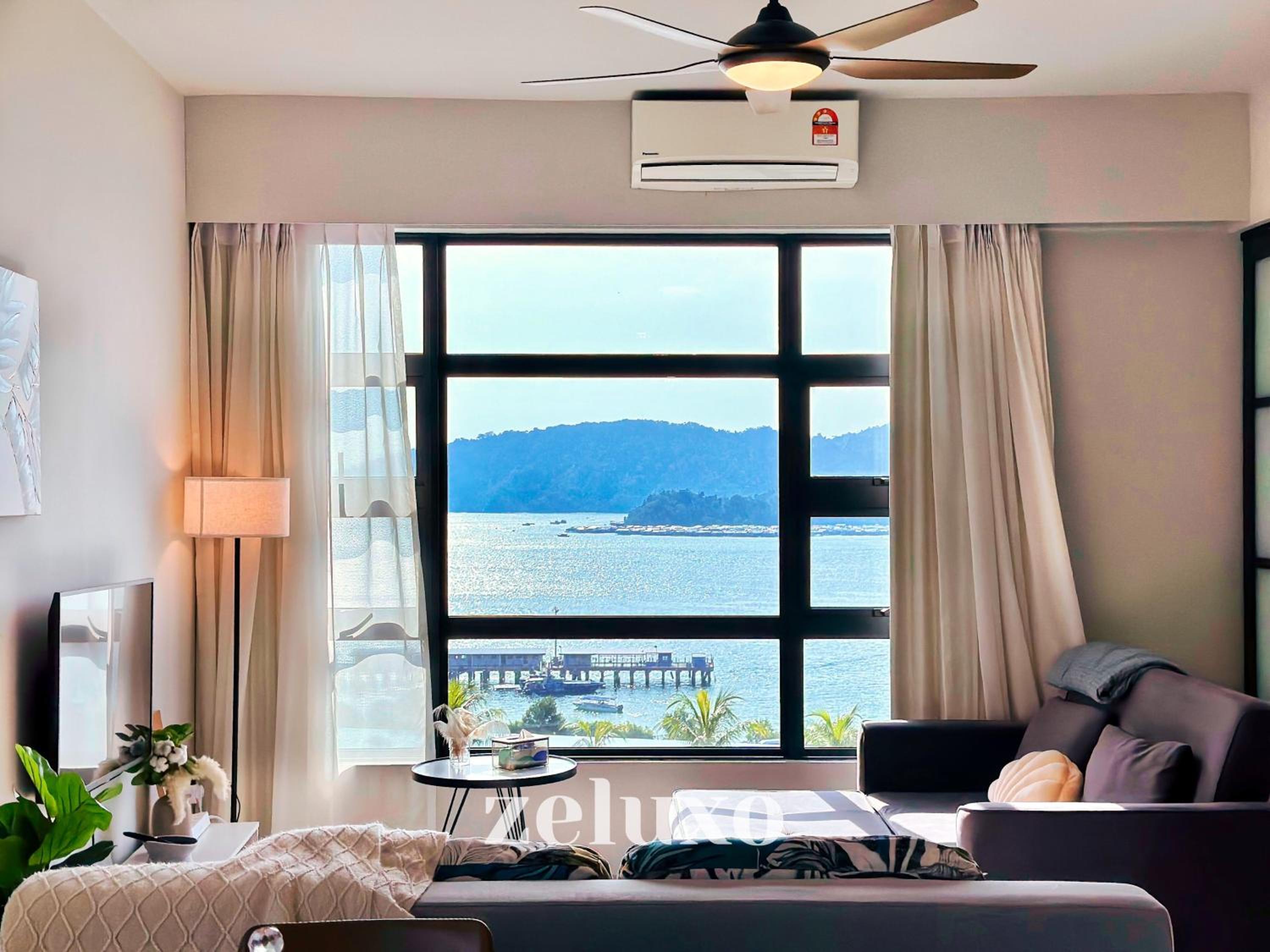#1 Jesselton Quay City Pads Seaview by Zeluxo photo 2