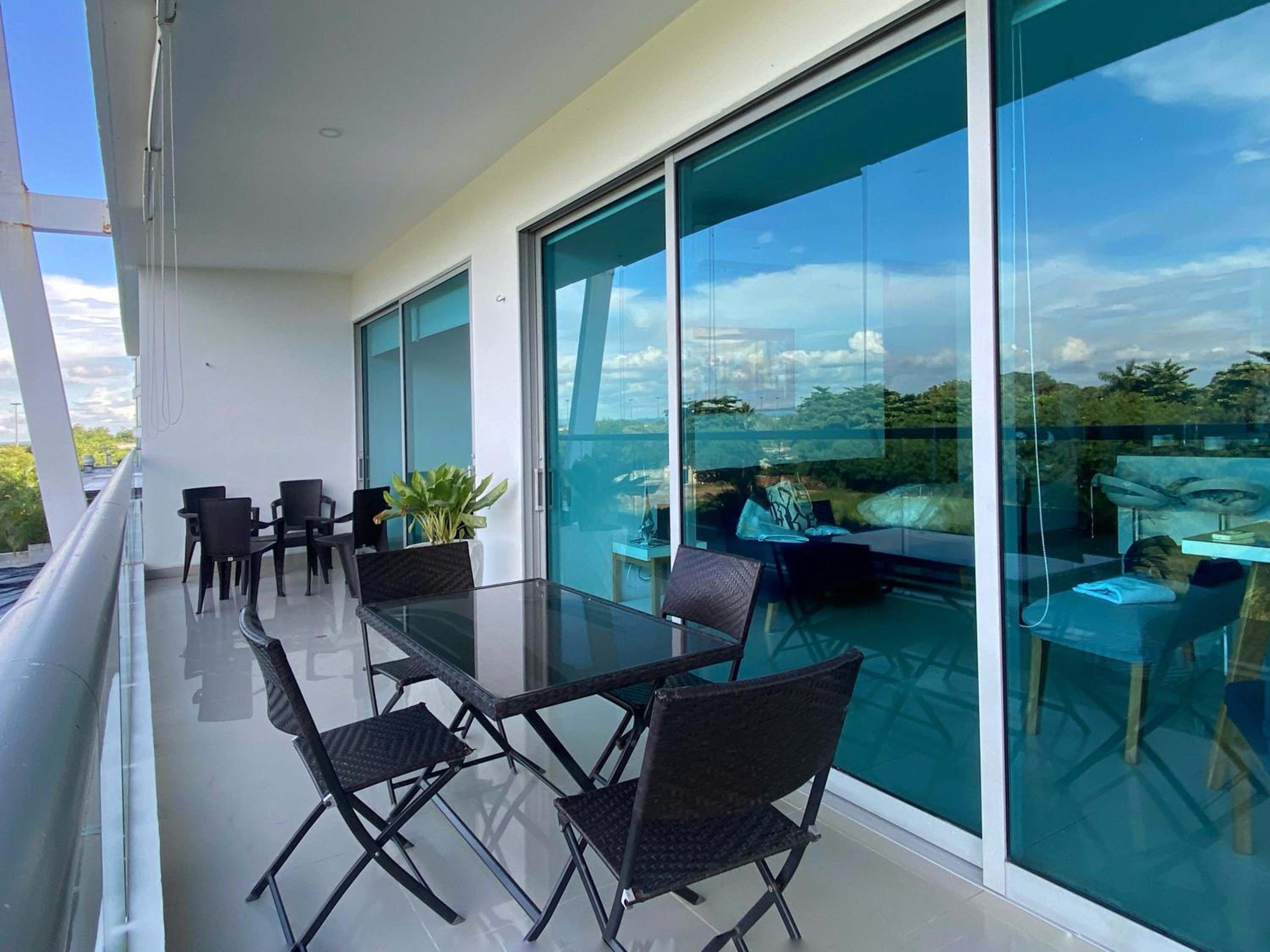 w* Prestigious 2BR w Fantastic View in CTG