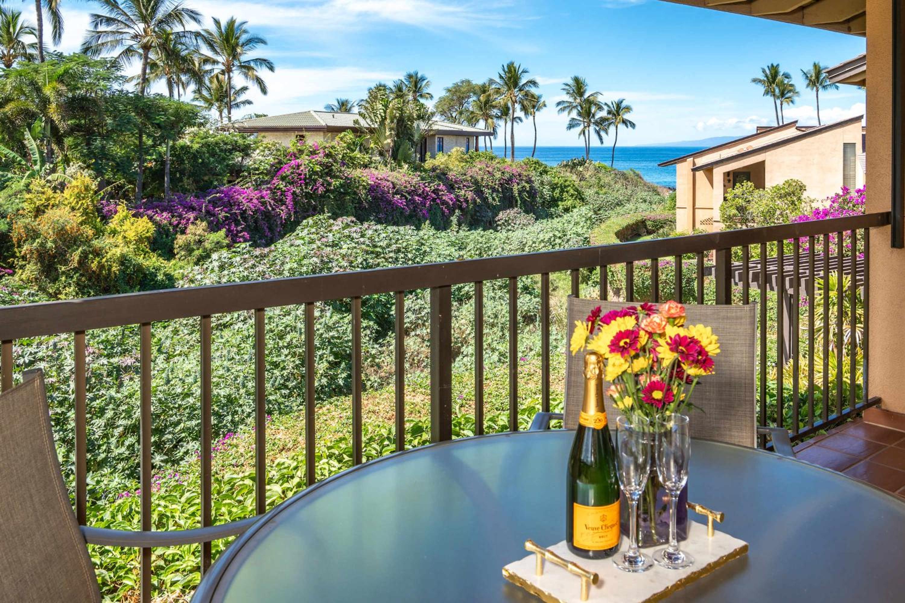 Oceanfront Wailea Resort Vistas