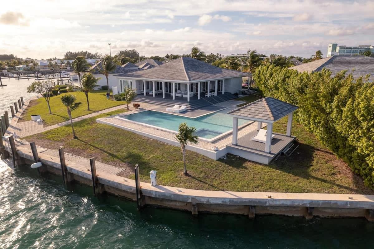 Private Island Luxury Villa