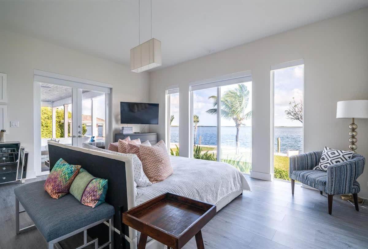 Private Island Luxury Villa - Property Image 8
