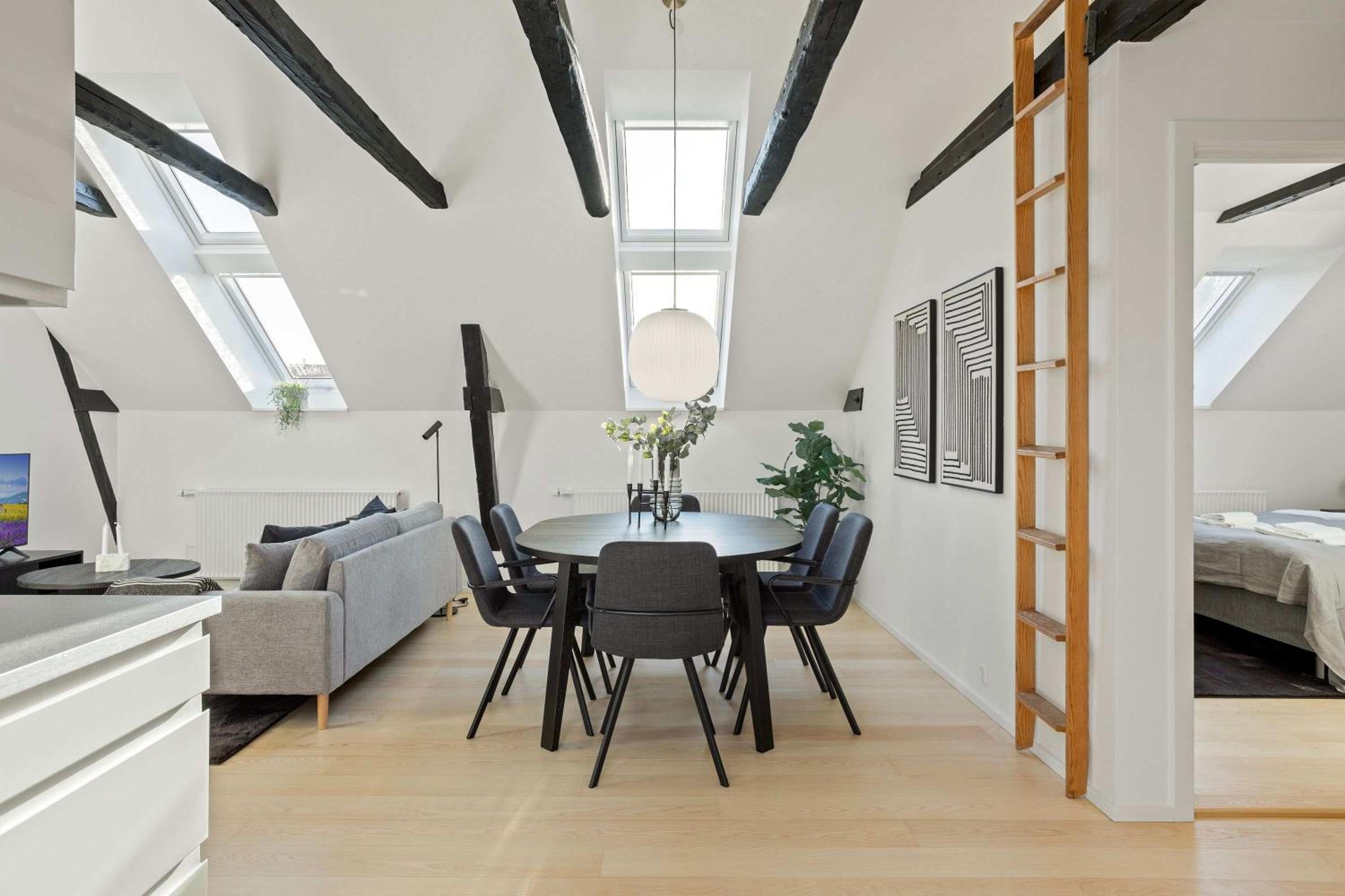 Authentic Midtown Residence